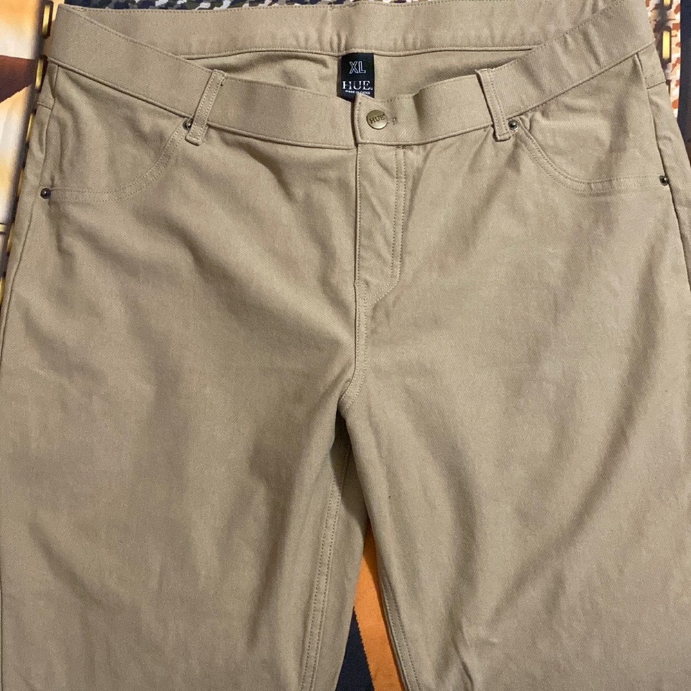 Women’s XL Tan Colored Pants